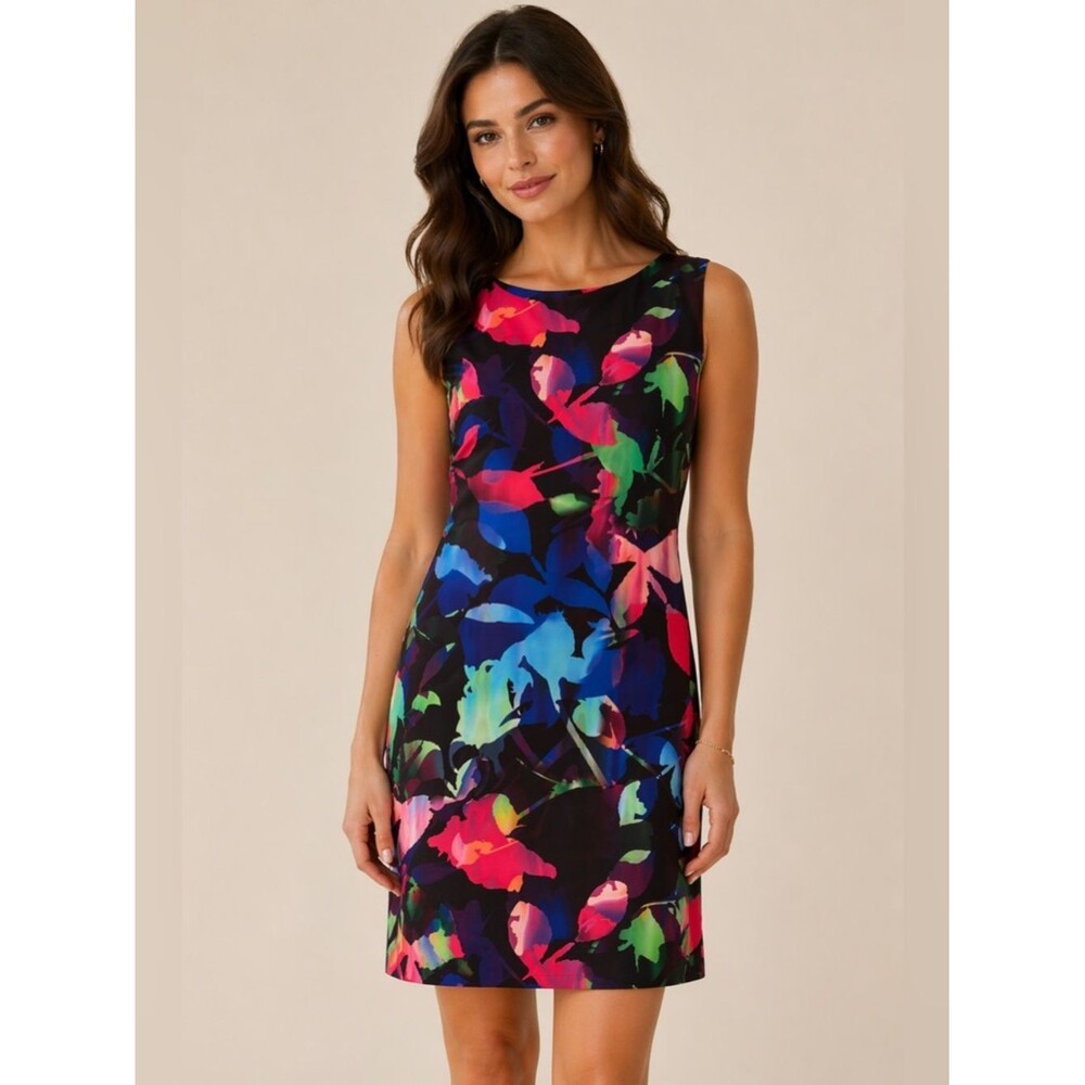 Trina Turk Abstract Floral Stretch Sheath Dress Size 4 Fits 6–10